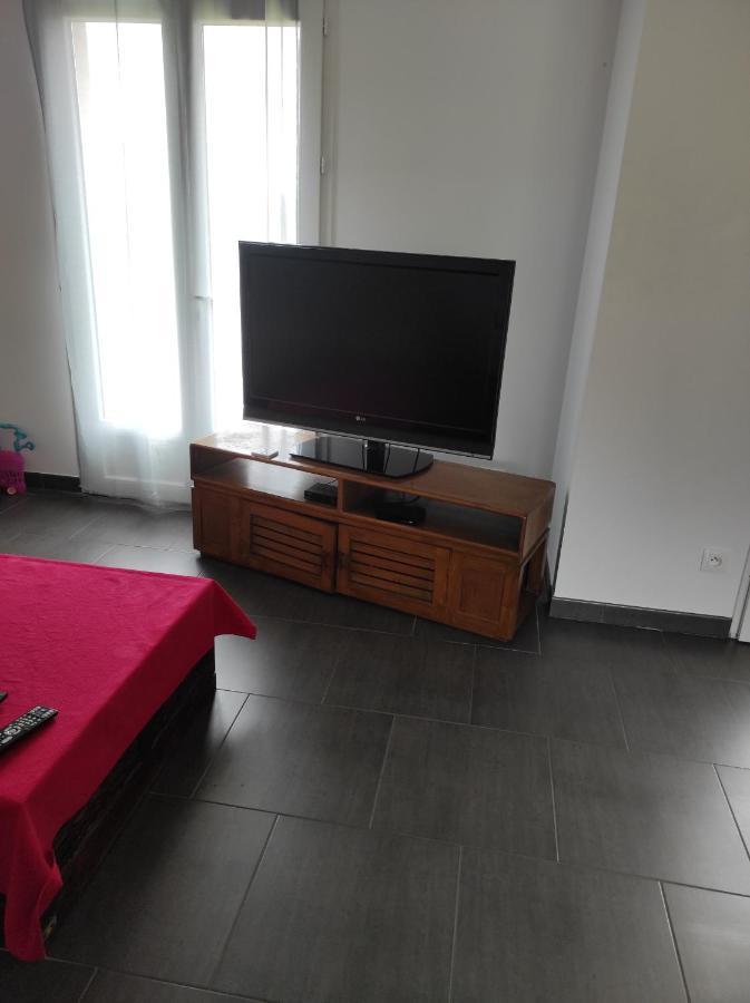 La Sérénité La Châtre Esterno foto