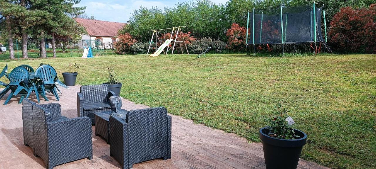 La Sérénité La Châtre Esterno foto